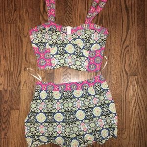 LF stores matching set! New